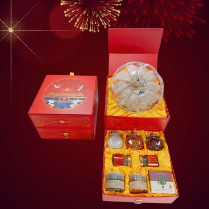 Hộp Quà 2 Tầng – 100g Yến Sào Khánh Hòa Tinh Chế, Nước Yến Chưng Thượng Phẩm, Đông Trùng Hạ Thảo, Mứt Tết Và Trà