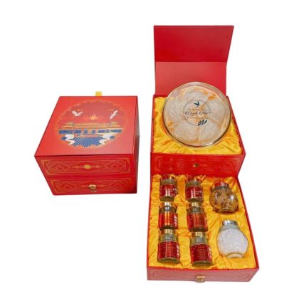 Hộp Quà 2 Tầng – 50g Yến Sào Khánh Hòa Tinh Chế Và 6 Hũ Yến Nguyên Chất Chưng Sẵn Thượng Phẩm Và Các Loại Hạt